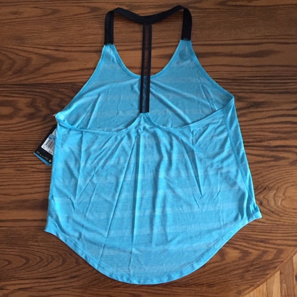 ❌SOLD ❌Nike Elastika Elevate Dri-Fit Tank Top - Picture 2 of 8